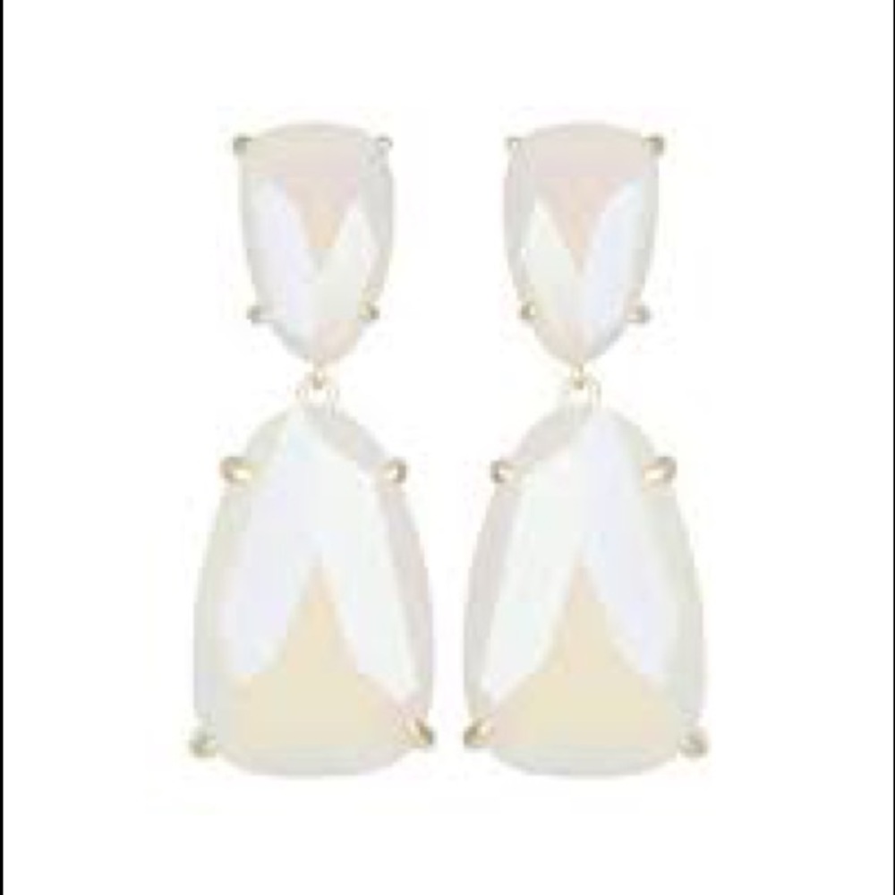 ISO Kendra Scott Katie Earrings in White